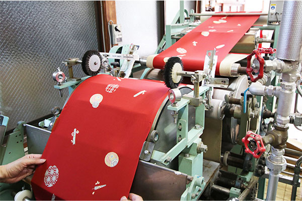 湯のし・洗い張り 湯のし 洗張り